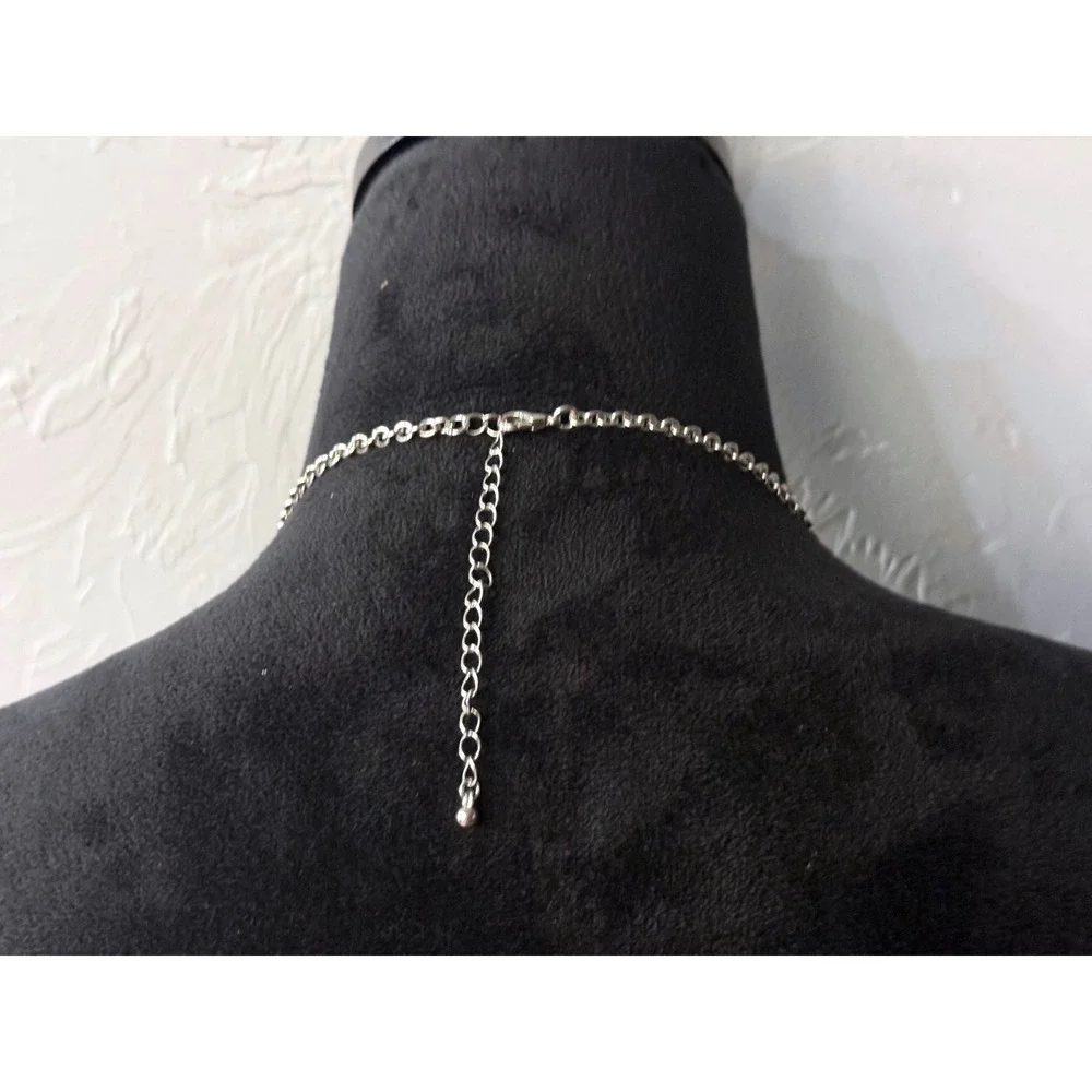 Hammered Silver Tone Bib Statement‎ Necklace Textured Disc Medallion Boho Style